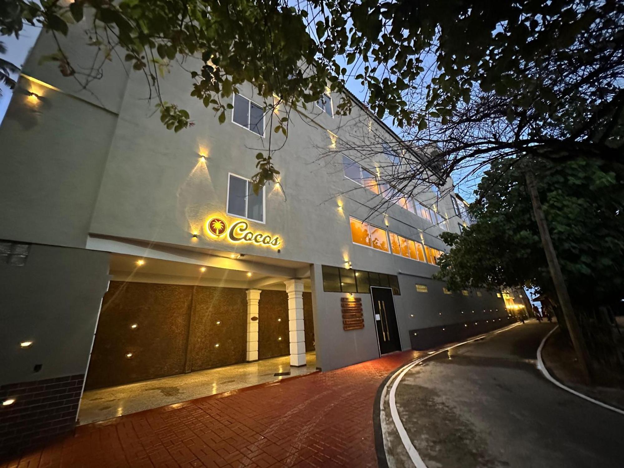 Hotel Cocos Polhena Matara Exterior foto